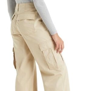 Levi's Women's 94 Baggy Tan Cargo Pants Size 8